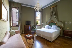 Hotel Antico Doge - a Member of Elizabeth Hotel Group - Utsikt från rummet