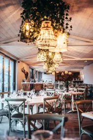 The Peninsula Hotel - Restaurant