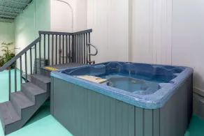 Travelodge by Wyndham Amherst - Piscine