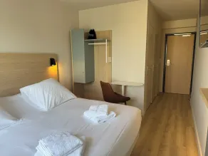 Karaez Hôtel - BritHotel Carhaix - Værelse