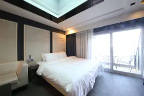 Moonbay Hotel - Room