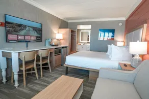 Spray Beach Oceanfront Hotel - Rum