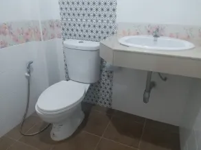 Chawalee Place - Bathroom