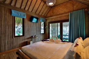 Phi Phi CoCo Beach Resort - Room