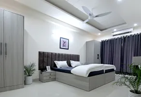 Housr Sector 43 Gurgaon Near Global Foyer Mall - Chambre