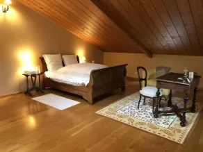 Vaste chambre proche Toulouse dans Toulousaine 18ème - Coin séjour