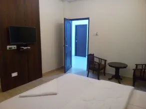 Hotel Marina Manor - Habitación