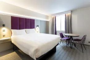 Premier Inn Glasgow Cc Buchanan Galleries - Room