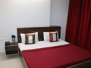 Hotel Santosh - Chambre