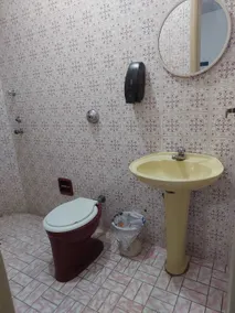 Hotel Flamingos - Bathroom