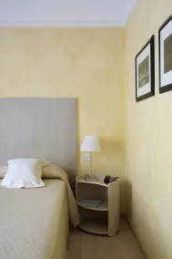 Hotel Colombia - Room