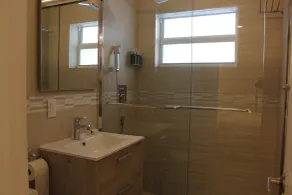 Diane Oceanfront Suites - Salle de bain