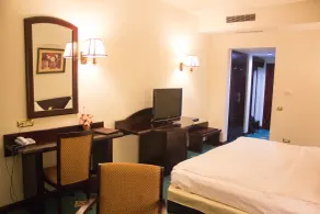 Hotel Delta 4 - Room