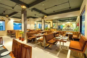 Hotel Kesarinandan Parkway - Restaurant