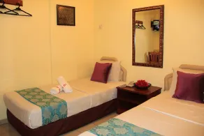 Sun Inns Dmind Seri Kembangan - Vue de la chambre