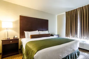 Cobblestone Hotel and Suites - Jefferson - Zimmer