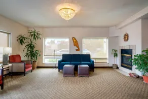Comfort Inn & Suites Salem Northeast - Hall