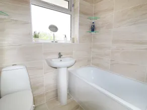 Anneddle - Baño