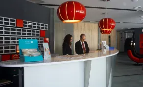 Yomo Mola Park - Reception