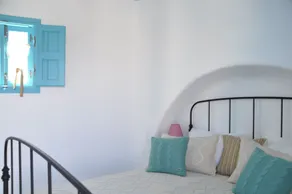 Belogna Ikons - Room