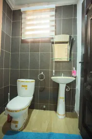 Accra Luxury Homes at Trassaco, East Legon - Bathroom
