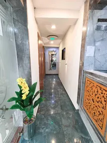 Hotel Karnavati Motera Ahmedabad - Lobby