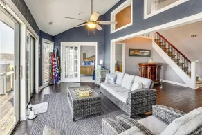 Lakeview Retreat Near Margaritaville - Interior