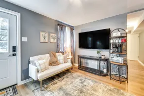 Lakefront Guest Suite Near Richmond - Interior
