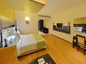 Poppys Hotel Madurai - Room