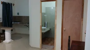 Mansion Giahn Bed & Breakfast - Bathroom