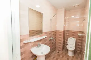 GOLDEN LAND HOTEL - Salle de bain