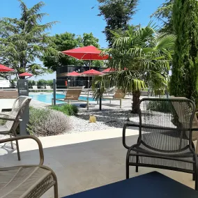 Logis Hotel Relais Saint Jacques - Châteauroux - Piscina