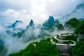 Ramada by Wyndham Zhangjiajie Tianmen Mountain - Badezimmer