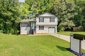 8 Mi to Mercedes-benz: Upscale ATL Gem w/ Balcony - Innenbereich
