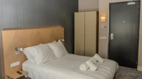 Amadi Panorama Hotel - Chambre
