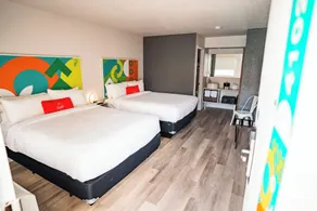 Travelodge by Wyndham Orlando Lake Buena Vista South - Chambre