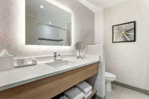 Best Western Premier Route 97 Vernon - Salle de bain