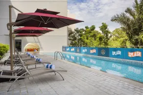 Travelodge Harbourfront Singapore - Pool