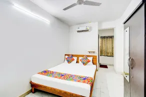 Fabhotel Sai Executive - Habitación
