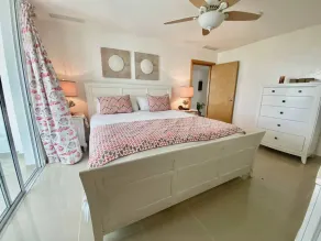Marbella Fabulous 3br &3ba Pool And Beach - Room