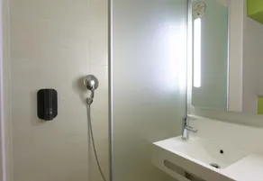 B&B HOTEL Marne-la-Vallée Torcy Gare 3 étoiles  - Badeværelse