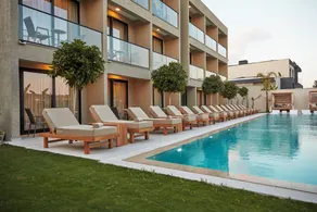 Venzi Ayayorgi-Adult Only 15 - Pool