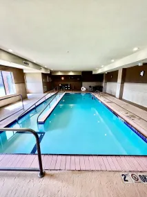 Holiday Inn Express Alva by IHG - Pool
