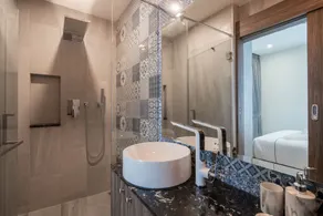 Surin Beach Residence - Official Account - Salle de bain