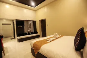 Hotel Grand Bhagwat - Room