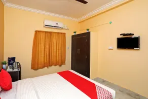  OYO Flagship 16363 Advik Cottage - Camera