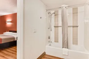 Motel 6-Youngstown, OH - Salle de bain