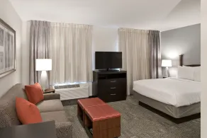 Staybridge Suites - Charlotte Ballantyne by IHG - Chambre