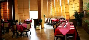 Eqbal Inn - Restaurant