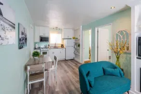 Beachside Inn - Room